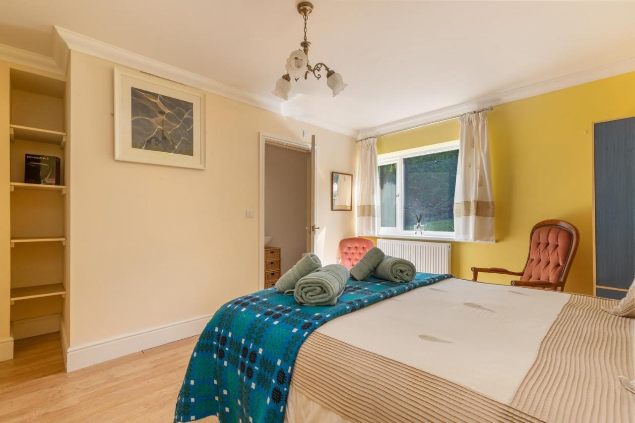 Sunningdale - Beach Side Cottage, Sea Views, Parking サンダースフット エクステリア 写真